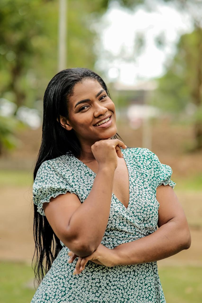 Nutricionista Miríades Teles